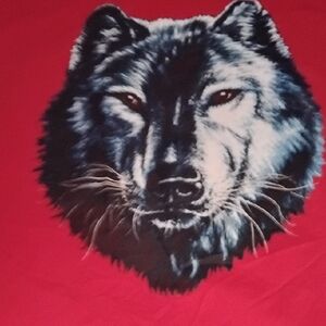 Red Wolf Graphic Tee